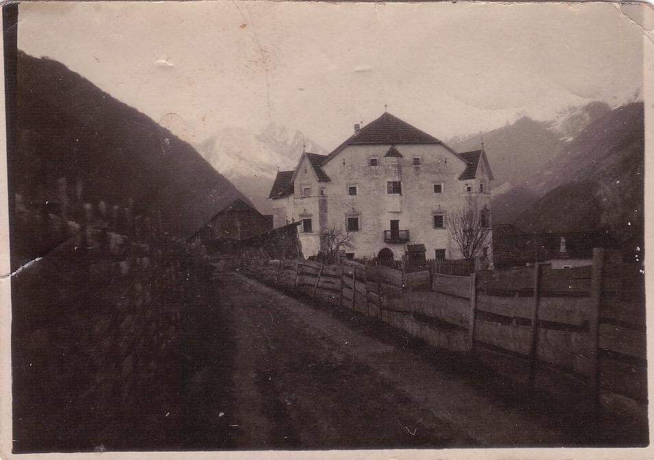 Ansitz Heufler Hotel Rasun di Sopra Exterior photo